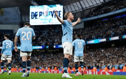 地震级签约！德布劳内为欧冠自砍身价，800万年薪白菜价捡漏，曼城放核弹级中场欲投敌意甲！