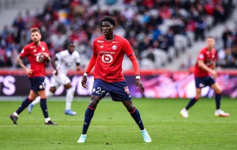 法甲焦点对决：布雷斯特主场迎里尔，欧冠资格之争悬念重重