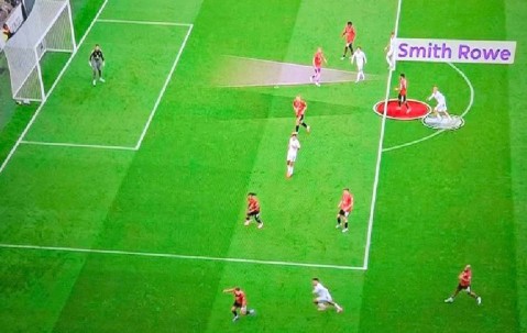 B费不满主裁根源曝光，后撤战术大失败！曼联唯一威胁竟由门将创造