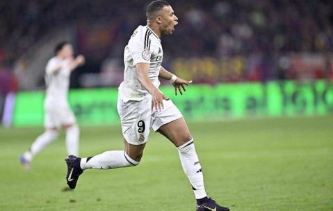 西甲34轮：姆巴佩千里走单骑，皇马威震诺坎普