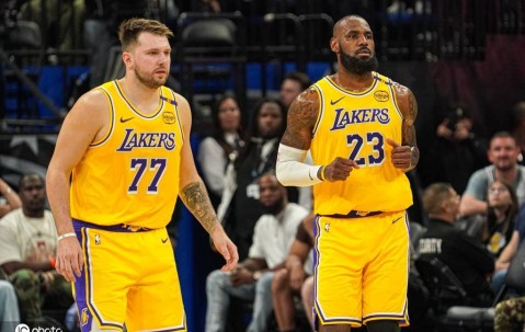 Shams：詹姆斯理解并支持湖人围绕东契奇建队