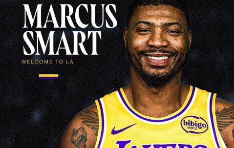 湖人官宣签下斯玛特 后者：冲击冠军是重中之重