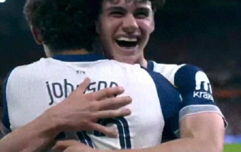 1-0！欧联杯决战夜：热刺4杀曼联，时隔41年夺冠，曼联无缘欧冠